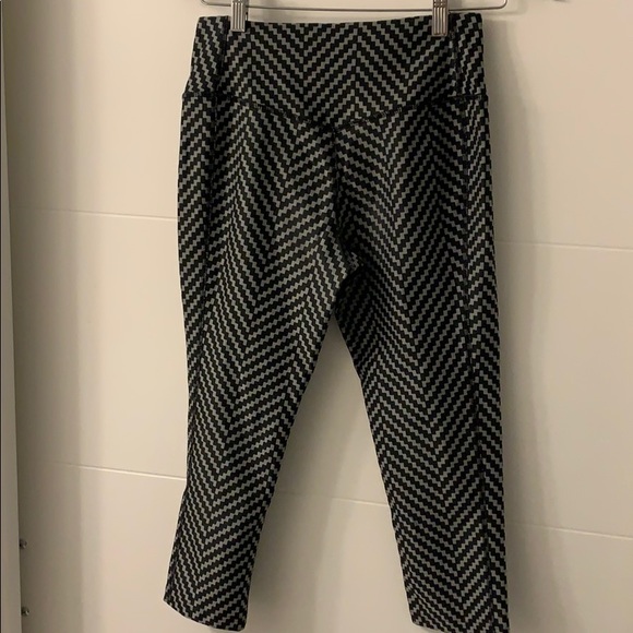 Nike cropped leggings - Picture 6 of 6